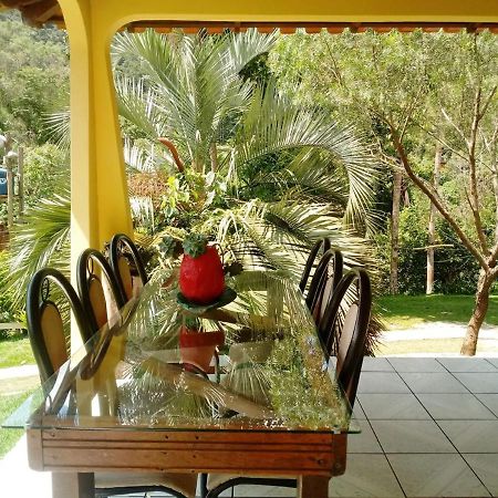 Casa Com Flores Pedra Azul  Exterior foto